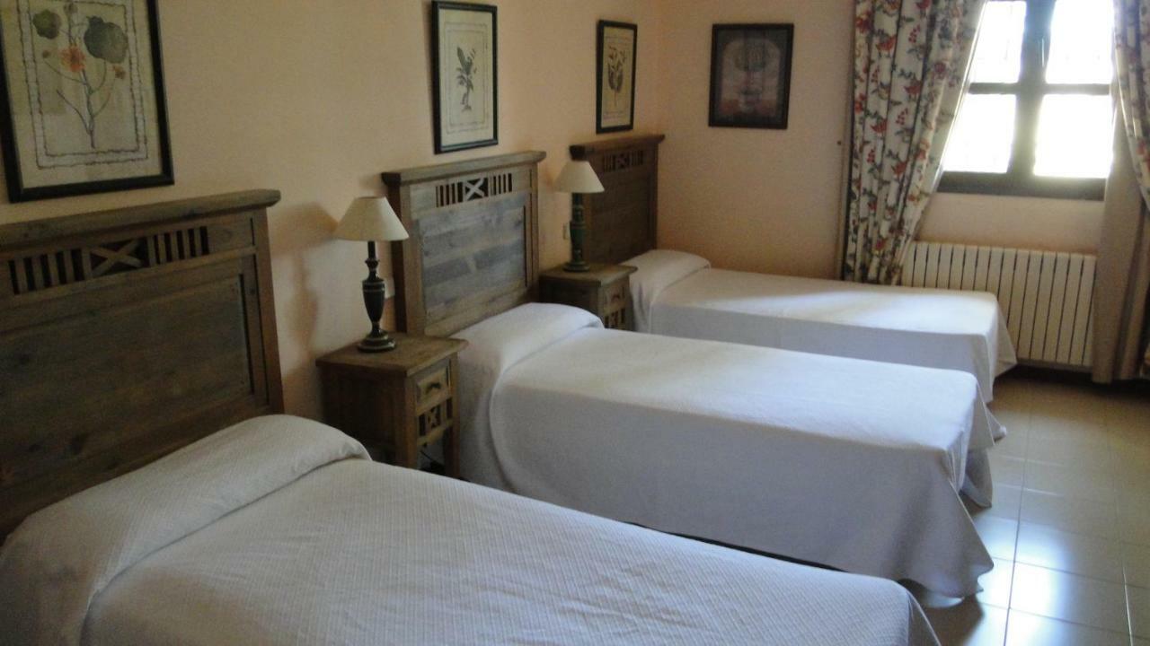 Hostal Las Paneras Ávila Buitenkant foto
